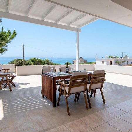 Sea View Pine House Villa Makrýgialos Exteriör bild