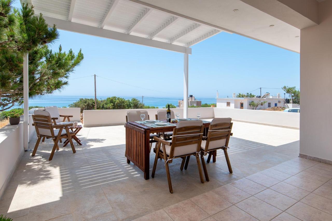 Sea View Pine House Villa Makrýgialos Exteriör bild